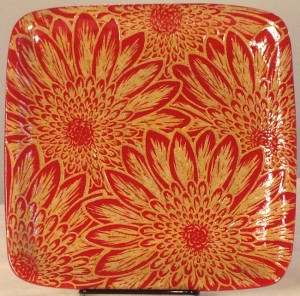 Ceramic plate, mums design