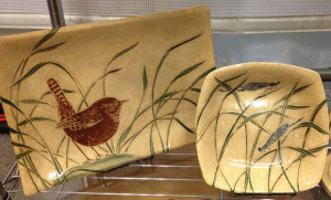 Ceramic platter and bowl, sgraffito wren and grasses motif