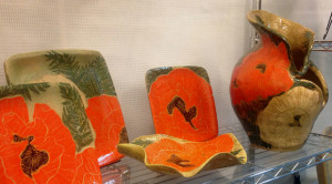 Vase, plates w/ sgraffito poppies design